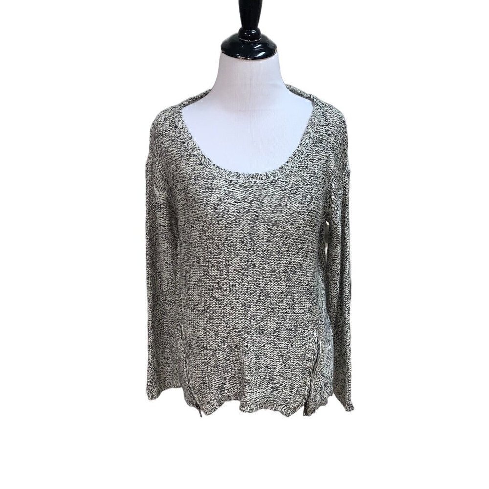 Quinn Women's Knit Sweater S Small Side Zippers Gray Long Sleeve Acrylic Blend
